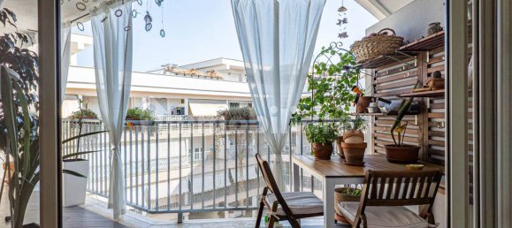 Квартира с 2 спальнями в Рим, Италия № 320193 25