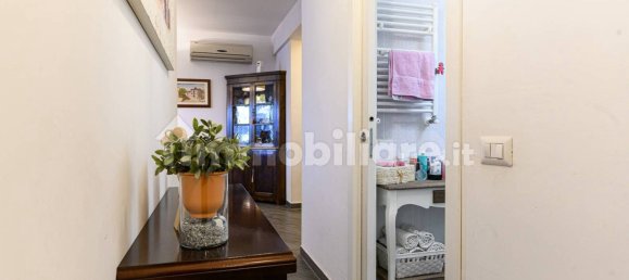 Квартира с 2 спальнями в Рим, Италия № 320193 12