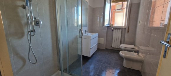 4 rooms Apartment in Isernia, Italy No. 29119 28