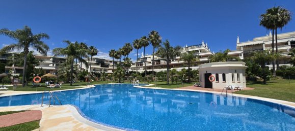 3 chambres Appartement à Marbella, Spain No. 145419 2