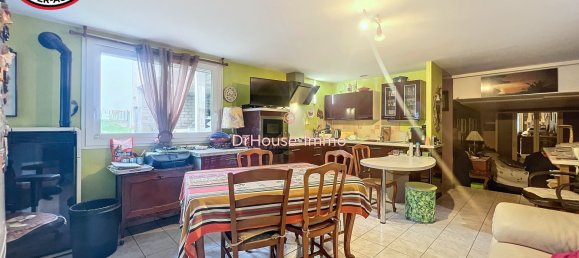 2 bedrooms Apartment in Guillerval, France No. 166220 3