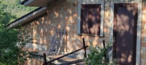 Дом с 4 спальнями в Риети, Италия № 70834 4