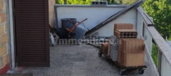 Дом с 4 спальнями в Риети, Италия № 70834 3