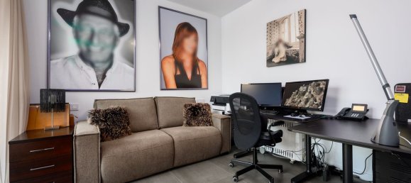 4 bedrooms Villa in Estepona, Spain No. 121170 30