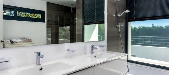 4 bedrooms Villa in Estepona, Spain No. 121170 47