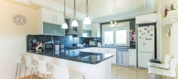 5 bedrooms House in Hondon De Las Nieves, Spain No. 63582 8