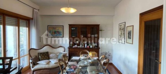 Apartamento de 2 dormitorios en Rieti, Italy No. 331091 10