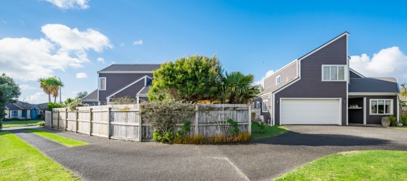 3 Schlafzimmer Haus in Paraparaumu, New Zealand, Nr. 20 21