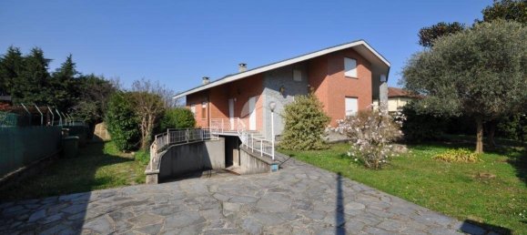 6 bedrooms Villa in San Gillio, Italy No. 119965 12