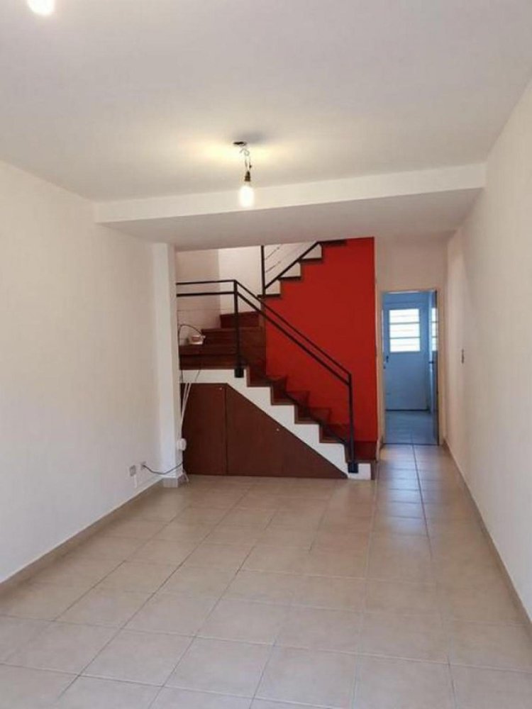 Дом с 2 спальнями в Трес де Фебреро, Аргентина № 71219