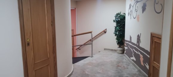 Apartamento de 2 dormitorios en Valdepenas, Spain No. 136555 20