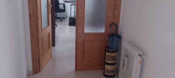 Apartamento de 2 dormitorios en Valdepenas, Spain No. 136555 4