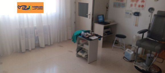 Apartamento de 2 dormitorios en Valdepenas, Spain No. 136555 3