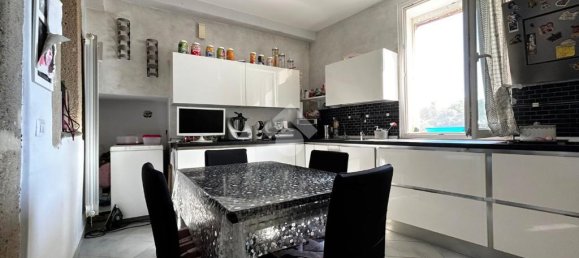 2 Schlafzimmer Wohnung in Ischia di Castro, Italy, Nr. 329408 8