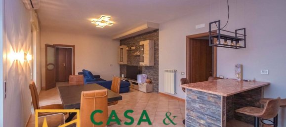 Apartamento de 4 dormitorios en Vairano Patenora, Italy No. 325661 8