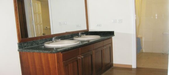 Apartamento de 3 dormitorios en Tay Ho, Vietnam No. 6153 7