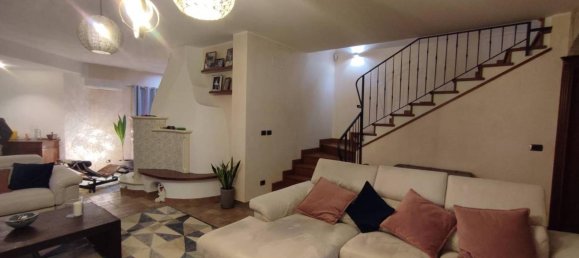 8 rooms Villa in Morro d'Oro, Italy No. 26769 8