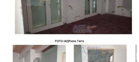 Duplex T2 em Numana, Italy N.º 371276 2