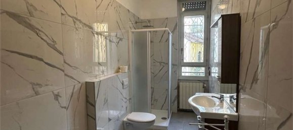 Apartamento de 3 divisões em Varese, Italy N.º 236150 15