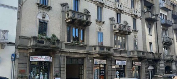 Apartamento de 3 divisões em Varese, Italy N.º 236150 19