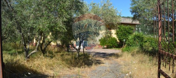 7 rooms Villa in Liberi, Italy No. 275313 3