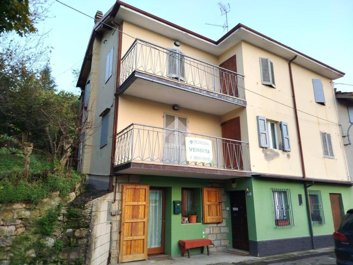 4 bedrooms House in Pavullo nel Frignano, Italy No. 24026