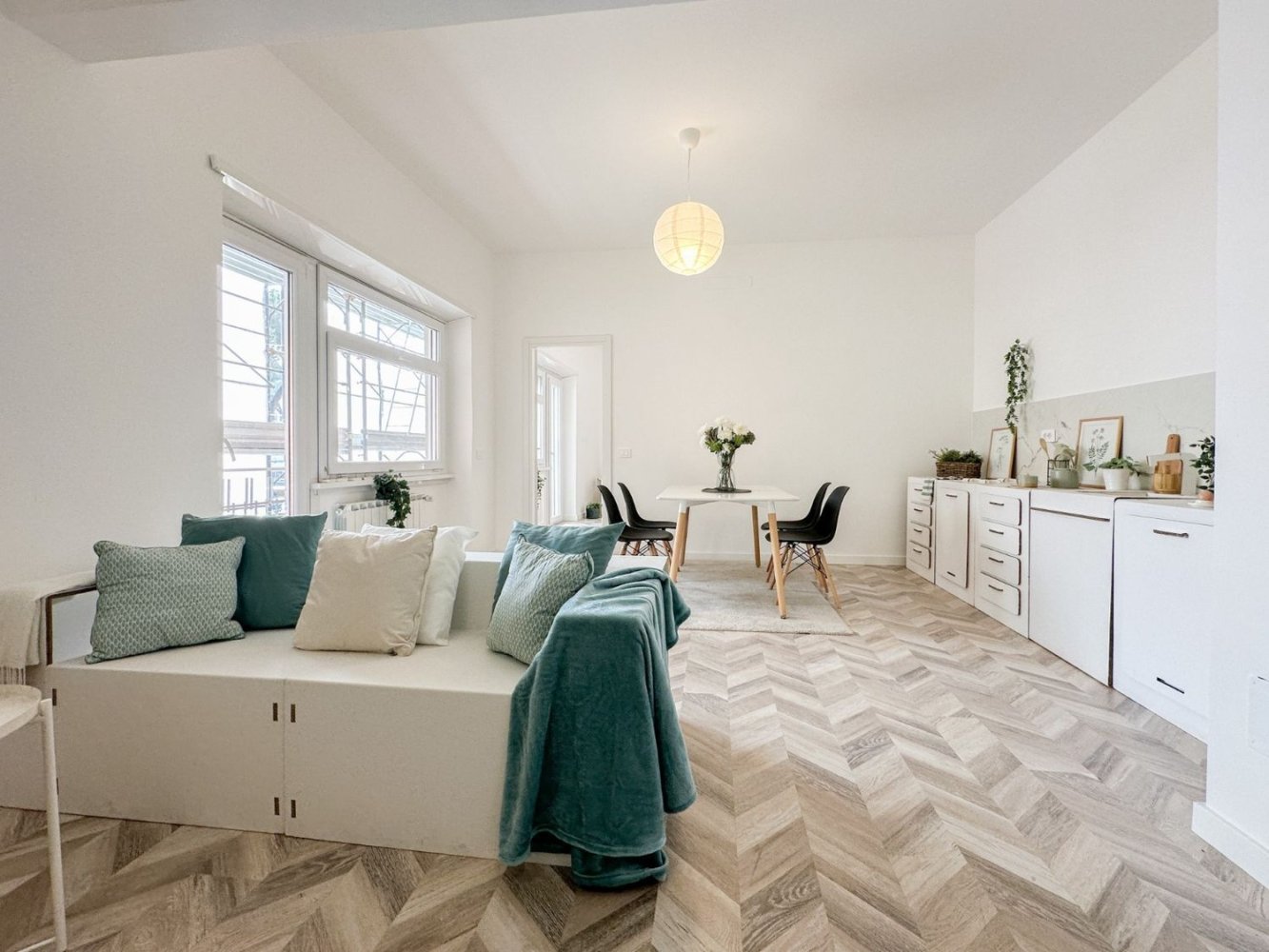 Apartamento de 2 habitaciónes en Rome, Italy No. 16914