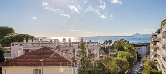 Apartamento de 3 dormitorios en Antibes, France No. 247313 18