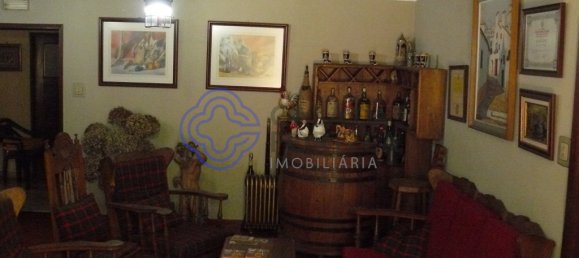 7 bedrooms Castles in Vila Nova de Gaia, Portugal No. 51002 8