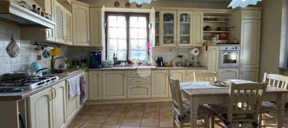 3 غرف نوم فيلا في San Marzano Oliveto, Italy رقم 75259 16