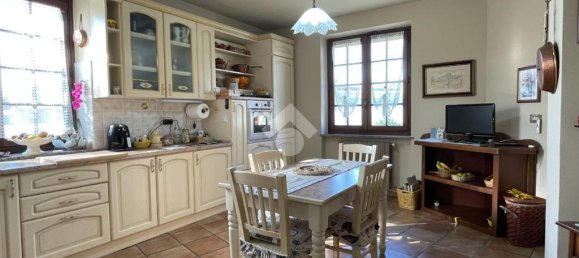 3 غرف نوم فيلا في San Marzano Oliveto, Italy رقم 75259 14