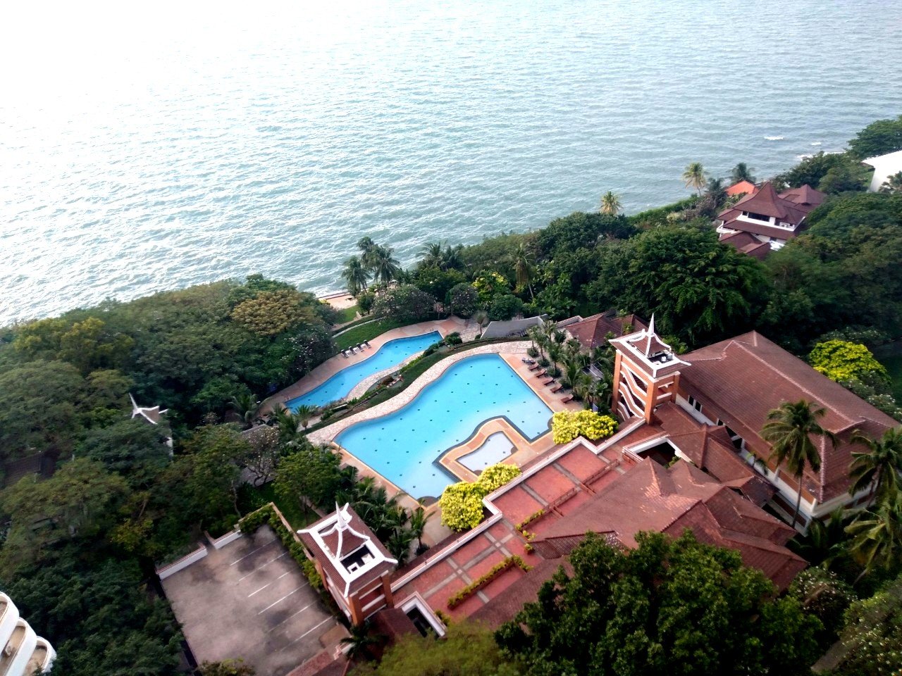 3 bedrooms Condo in Pattaya, Thailand No. 309