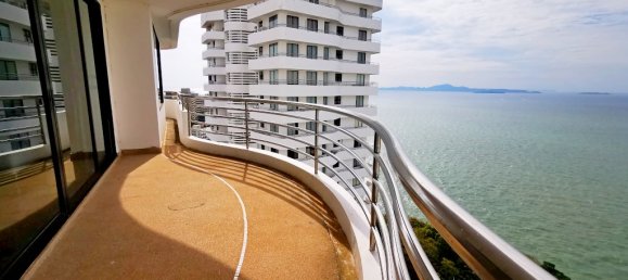 3 bedrooms Condo in Pattaya, Thailand No. 309 7