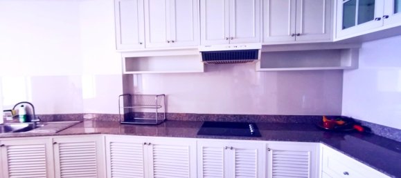 3 bedrooms Condo in Pattaya, Thailand No. 309 16