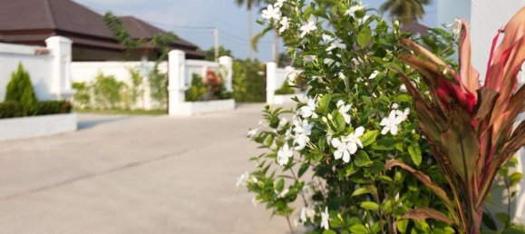 3 bedrooms Villa in Pattaya, Thailand No. 3659 4