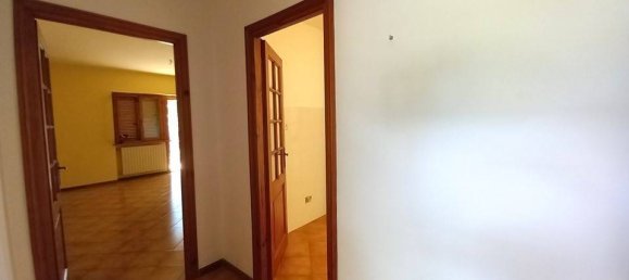 2 bedrooms Apartment in Porano, Italy No. 351616 8