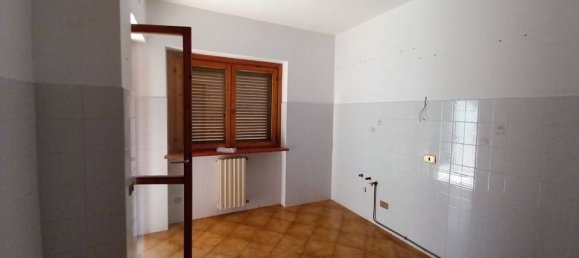 2 Schlafzimmer Wohnung in Porano, Italy, Nr. 351616 16
