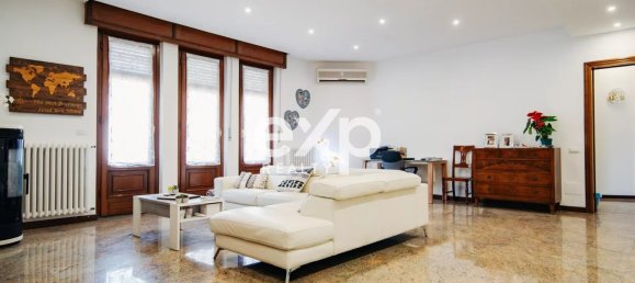 Вилла с 5 спальнями в Колоньо аль Серио, Италия № 312969 45