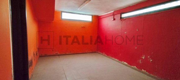 4غرفة عقار تجاري في Assemini, Italy رقم 116268 17