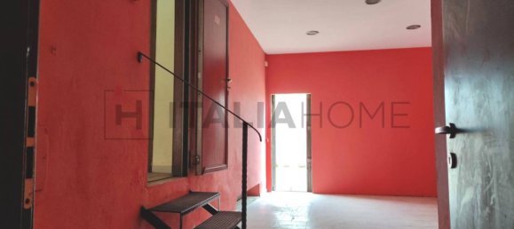 4غرفة عقار تجاري في Assemini, Italy رقم 116268 11