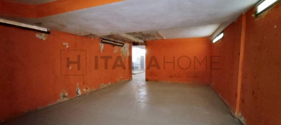 4غرفة عقار تجاري في Assemini, Italy رقم 116268 15