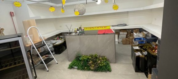 150m² Commercial property in Aversa, Italy No. 309387 2