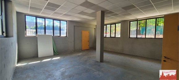 2 bedrooms House in Cardano al Campo, Italy No. 349516 10