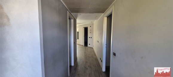 2 bedrooms House in Cardano al Campo, Italy No. 349516 16