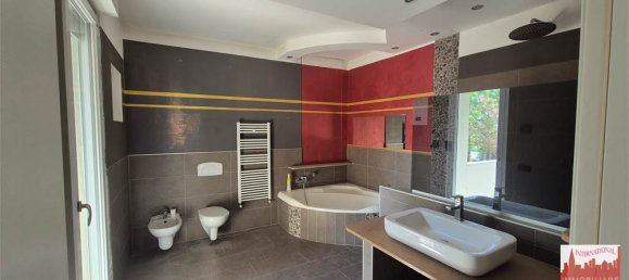 2 bedrooms House in Cardano al Campo, Italy No. 349516 22