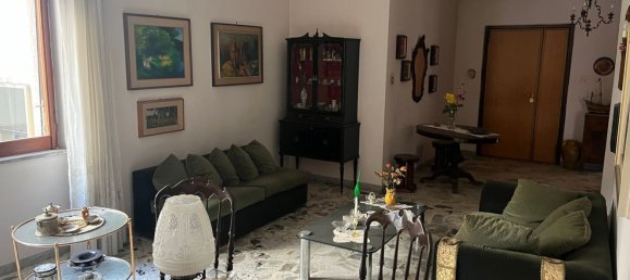 5 rooms Apartment in Avellino, Italy No. 154417 5