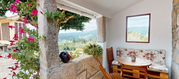 4 bedrooms House in Tomino, Spain No. 190391 2