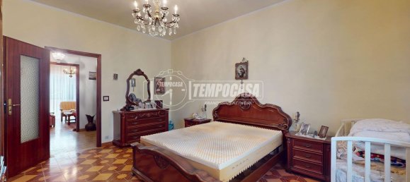 Apartamento de 4 habitaciónes en Bra, Italy No. 122071 9
