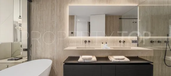 4 bedrooms Apartment in Marbella, Spain No. 182215 8