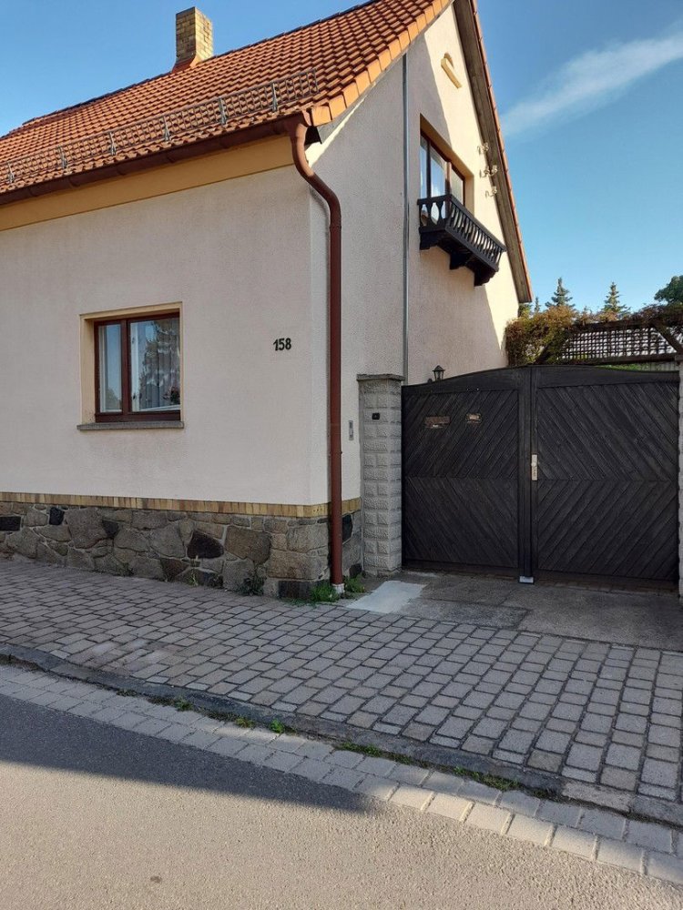 4 rooms House in Leipzig, Germany No. 300185